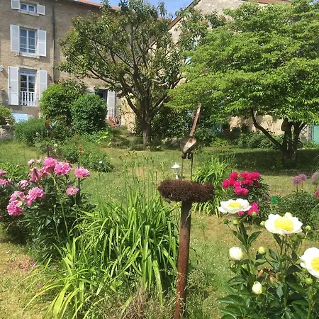 Charmante Maison Au Coeur Des Vergers Avec Cheminee, Jardin Secret Et Jeux Pour Enfants - Fr-1-585-151 Bed & Breakfast Watronville