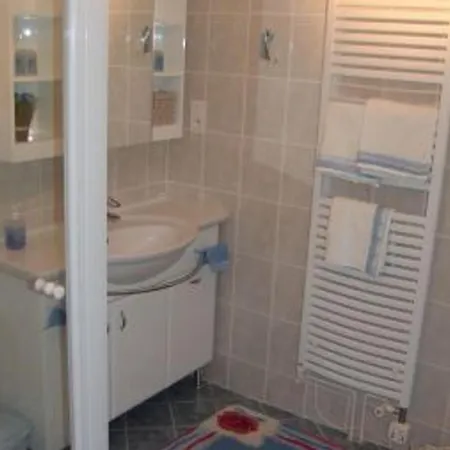 Bed & Breakfast Charmante Maison Au Coeur Des Vergers Avec Cheminee, Jardin Secret Et Jeux Pour Enfants - Fr-1-585-151