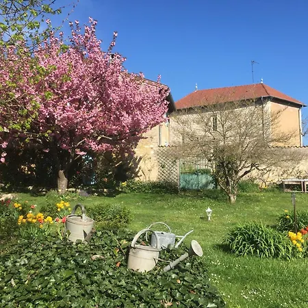 Charmante Maison Au Coeur Des Vergers Avec Cheminee, Jardin Secret Et Jeux Pour Enfants - Fr-1-585-151 Watronville