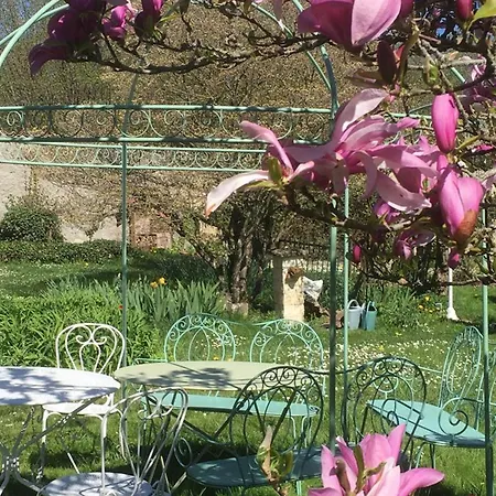 Charmante Maison Au Coeur Des Vergers Avec Cheminee, Jardin Secret Et Jeux Pour Enfants - Fr-1-585-151 Bed & Breakfast Watronville